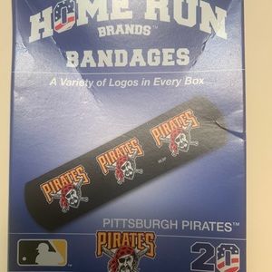 MLB Pittsburg Pirates bandaids Box of 20 NWT gift